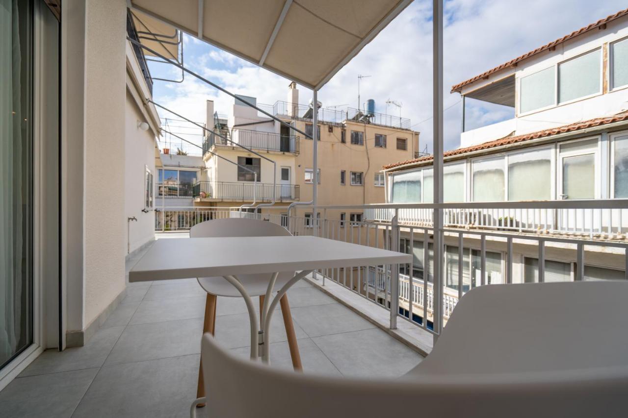 Athens Experience In Exarchia, Big Terrace Apartman Kültér fotó